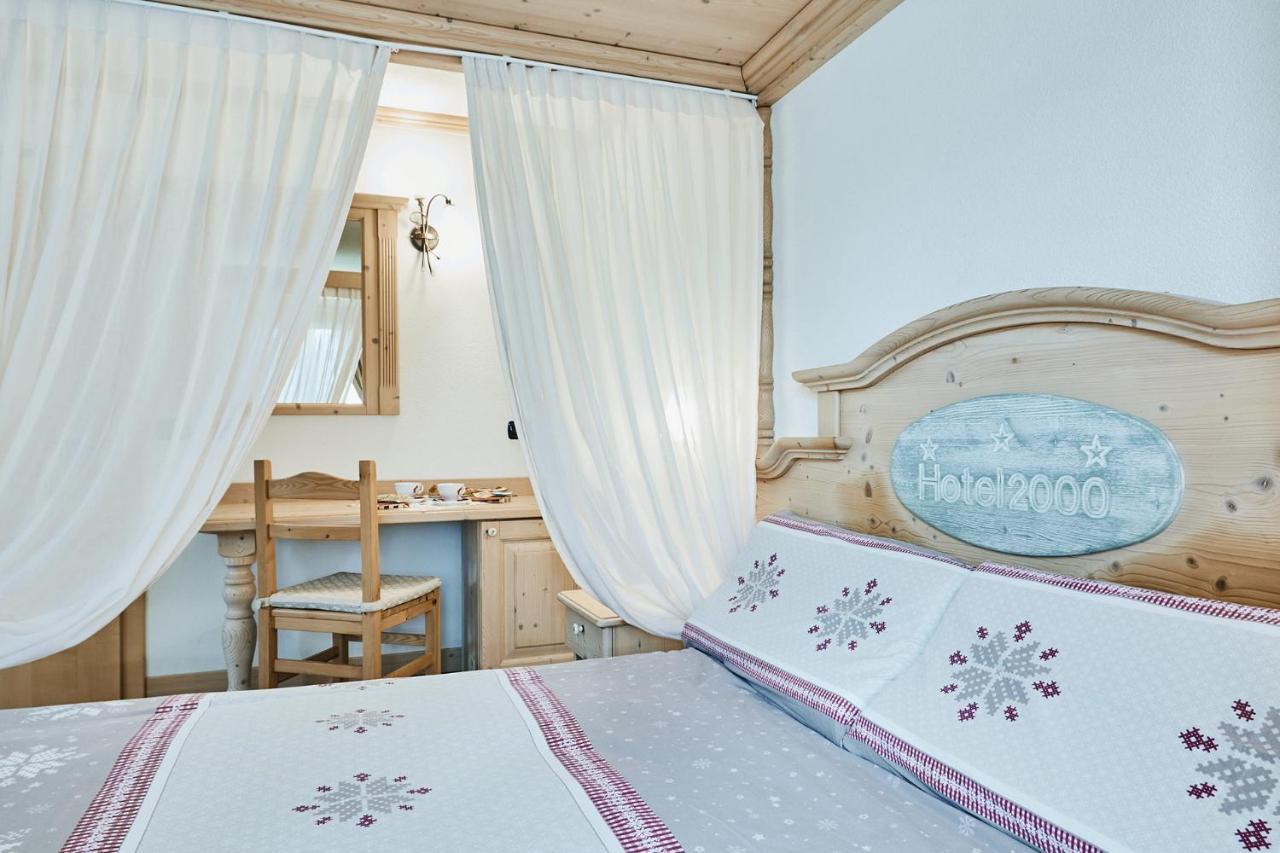 Hotel 2000 Ливиньо Екстериор снимка